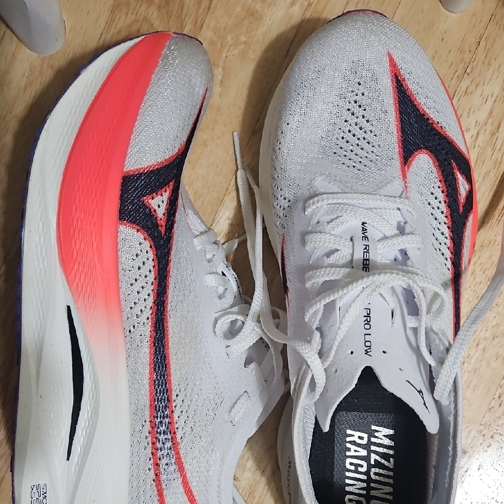 Mizuno White Black and Orange Athletic Running Shoes - Picture 3 of 4
